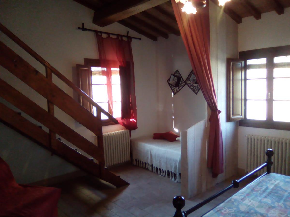 פאלאיה Antonella House -Podere Della Collina מראה חיצוני תמונה